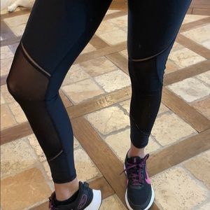 Carbon38, Black Leggings w Edgy Mesh Detail, Small